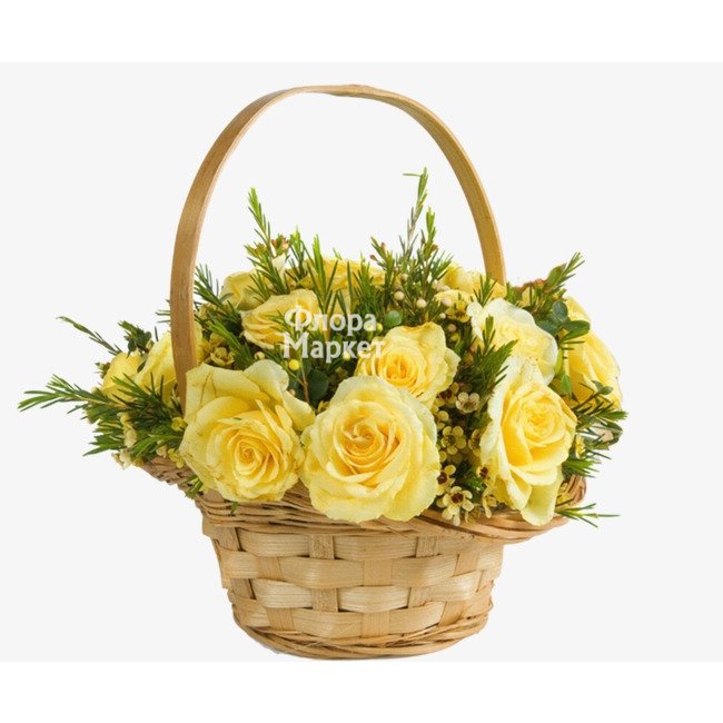 Солнечная поляна 15 роз в корзинке в Петрозаводске от магазина цветов «Флора Маркет»