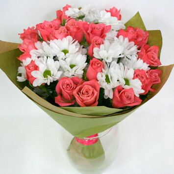 Букет с розами «Илона»