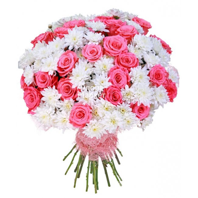Букет хризантем и роз «Бум» в Петрозаводске от магазина цветов «Флора Маркет»