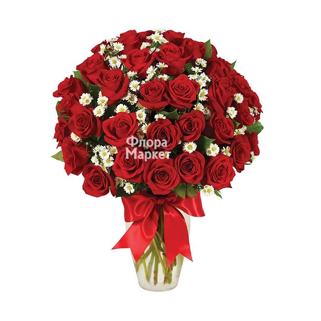 Букет роз с ромашками «Первоклассный» в Петрозаводске от магазина цветов «Флора Маркет»