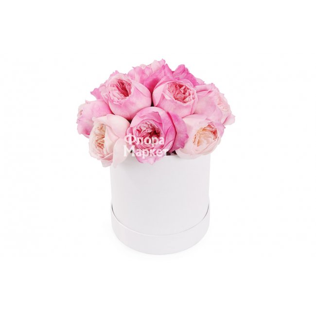 Пионовидные розы в коробочке 9шт в Петрозаводске от магазина цветов «Флора Маркет»