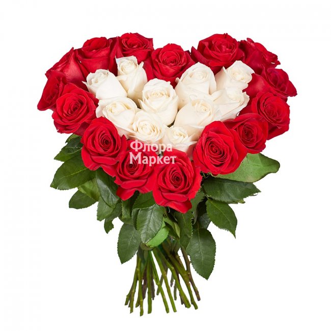 Букет 25 роз в форме сердце в Петрозаводске от магазина цветов «Флора Маркет»
