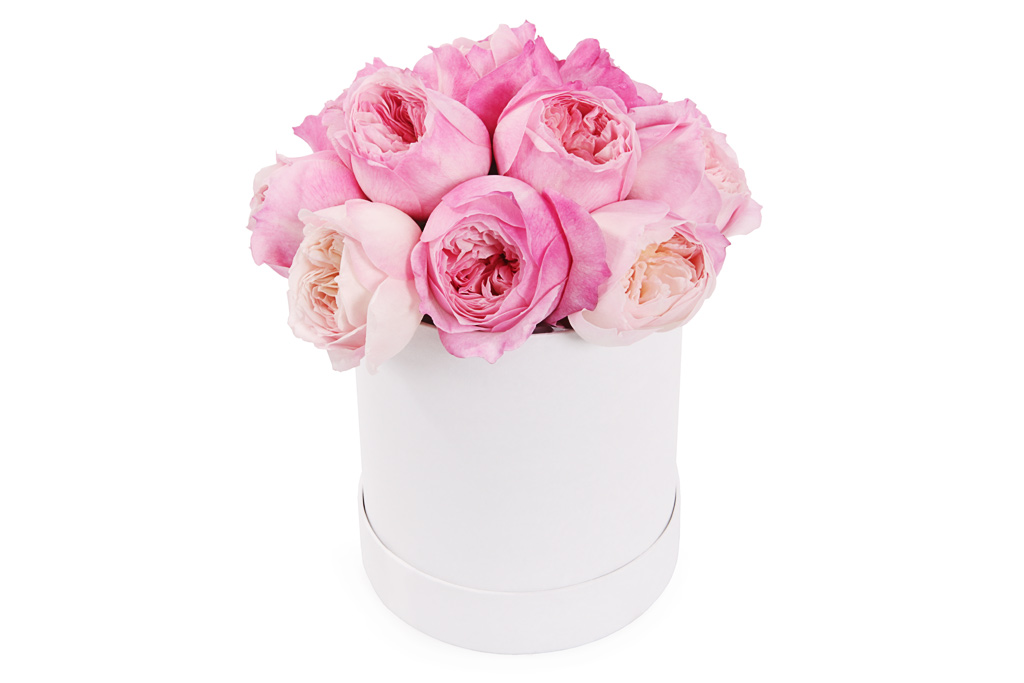 Пионовидные розы в коробочке 9шт от интернет-магазина «Флора Маркет» в Петрозаводске