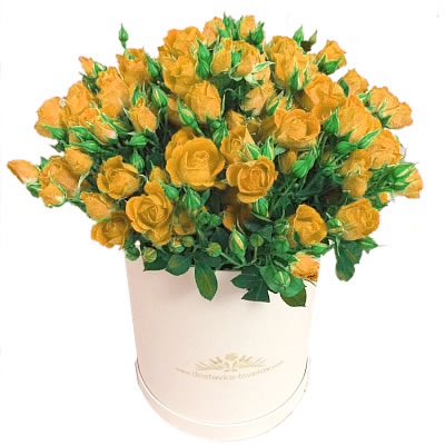 Коробка кустовых роз от интернет-магазина «Флора Маркет» в Петрозаводске